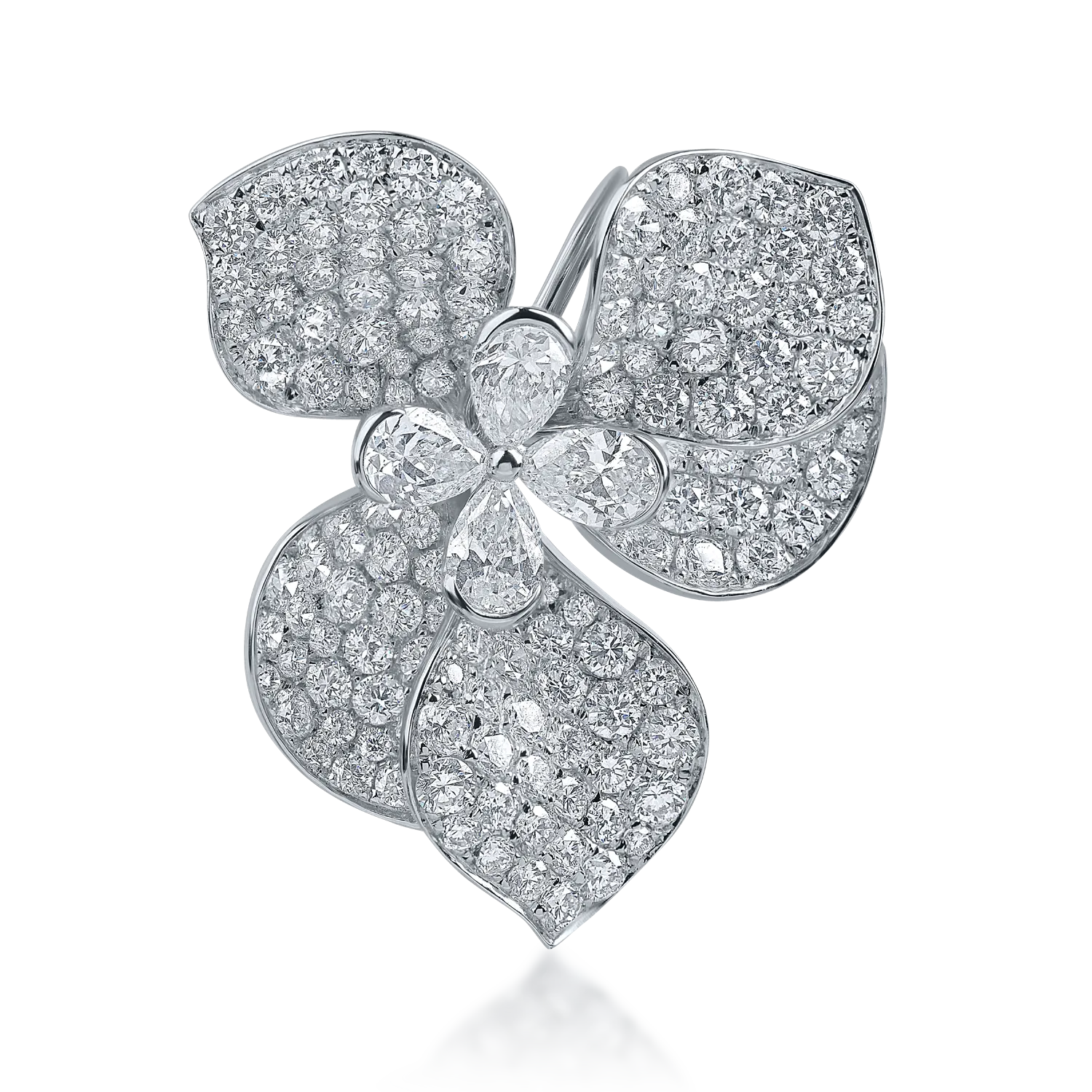 Pandantiv floral din aur alb cu diamante pear si rotunde de 2.65ct