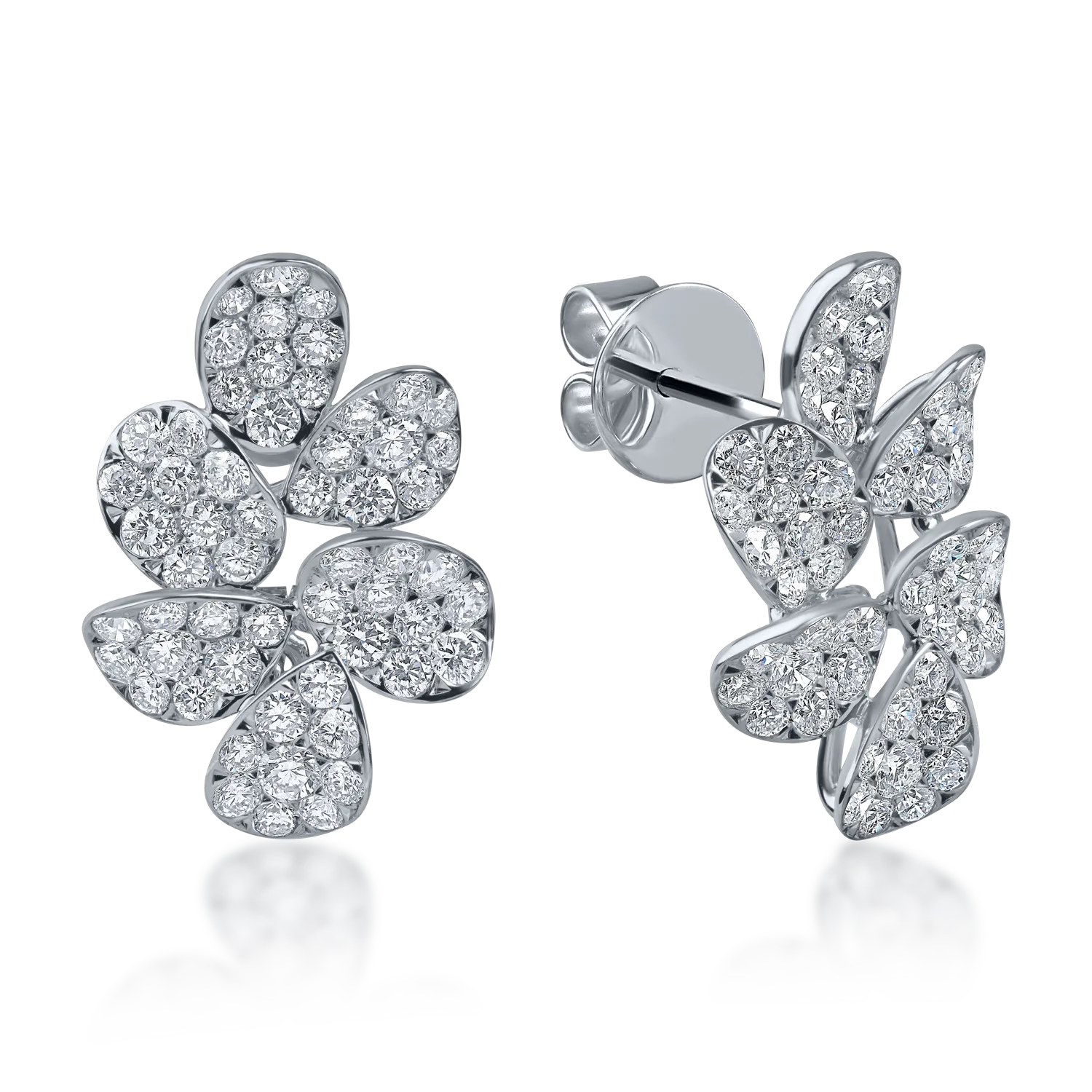 Cercei florali din aur alb cu diamante de 2.08ct