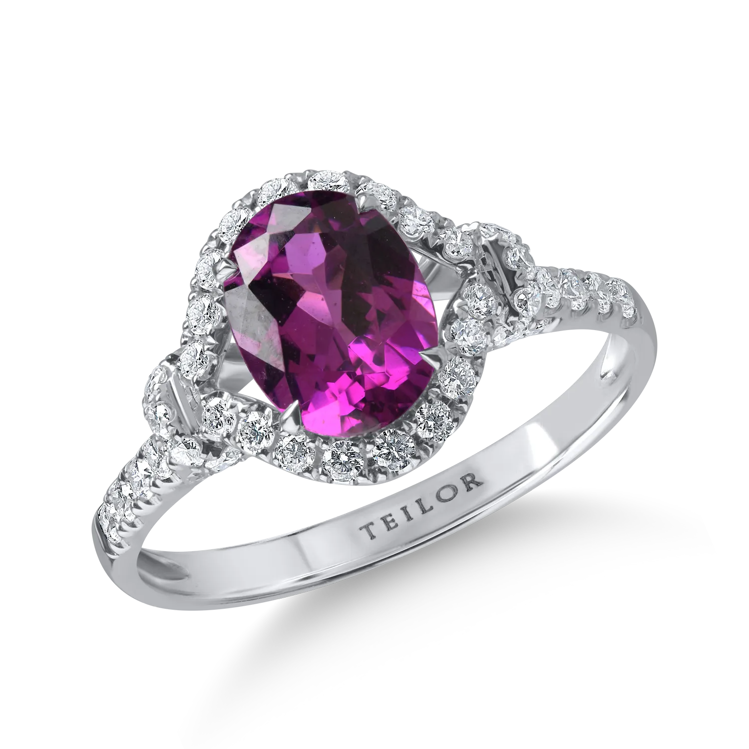 Inel din aur alb cu granat mov oval de 1.56ct si diamante de 0.52ct