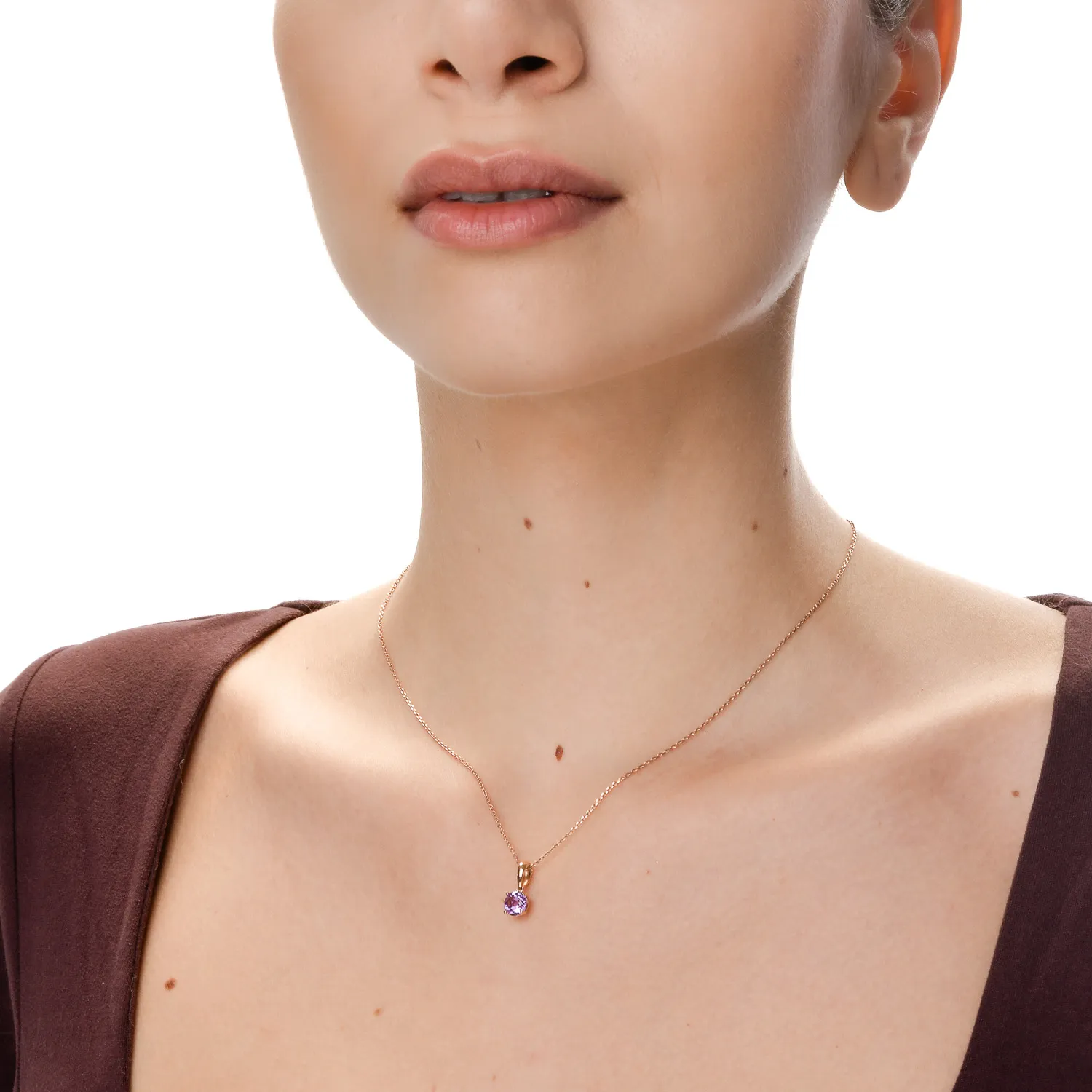 Rose gold pendant with 0.9ct amethyst