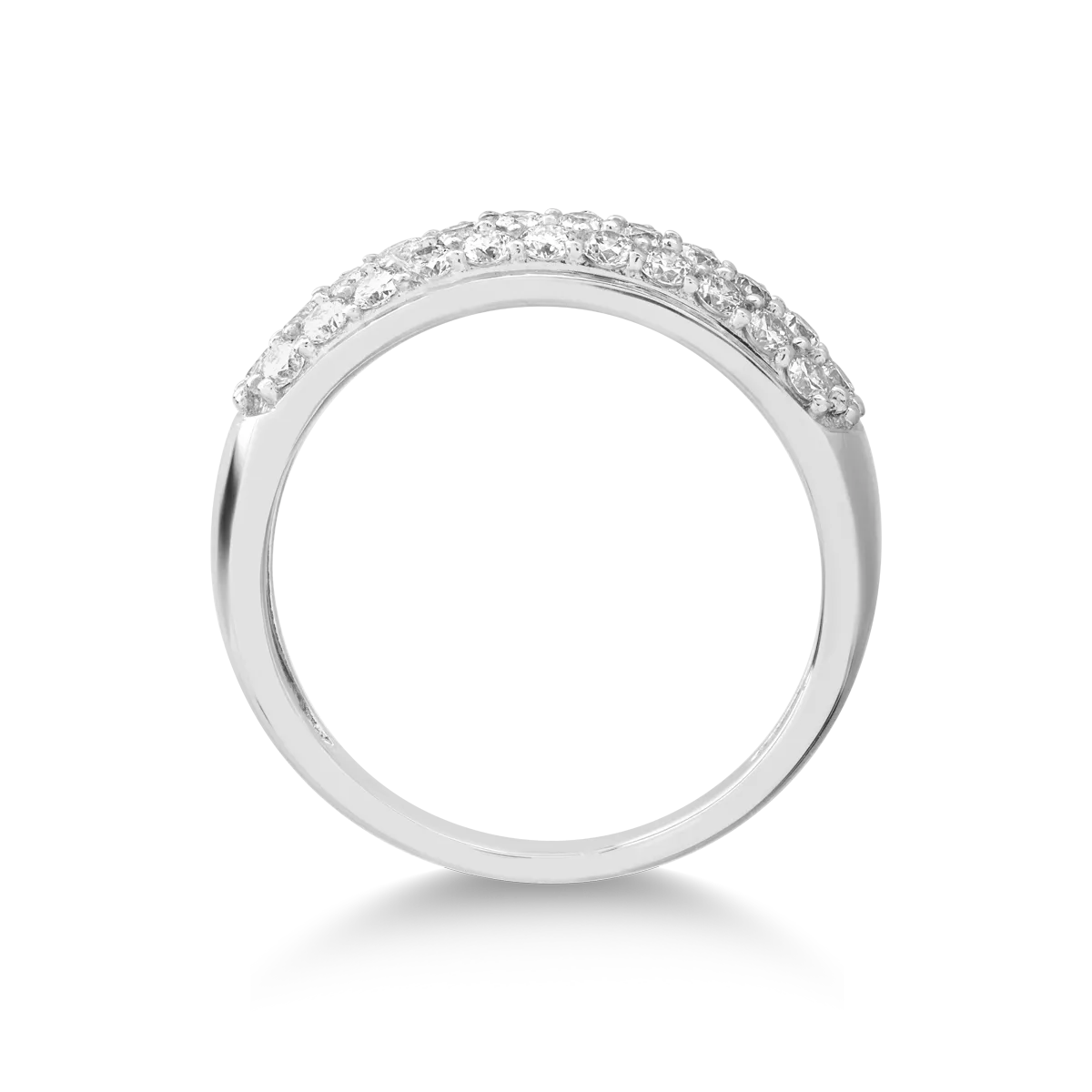 Pierścionek z białego złota z diamentami o masie 0.7ct