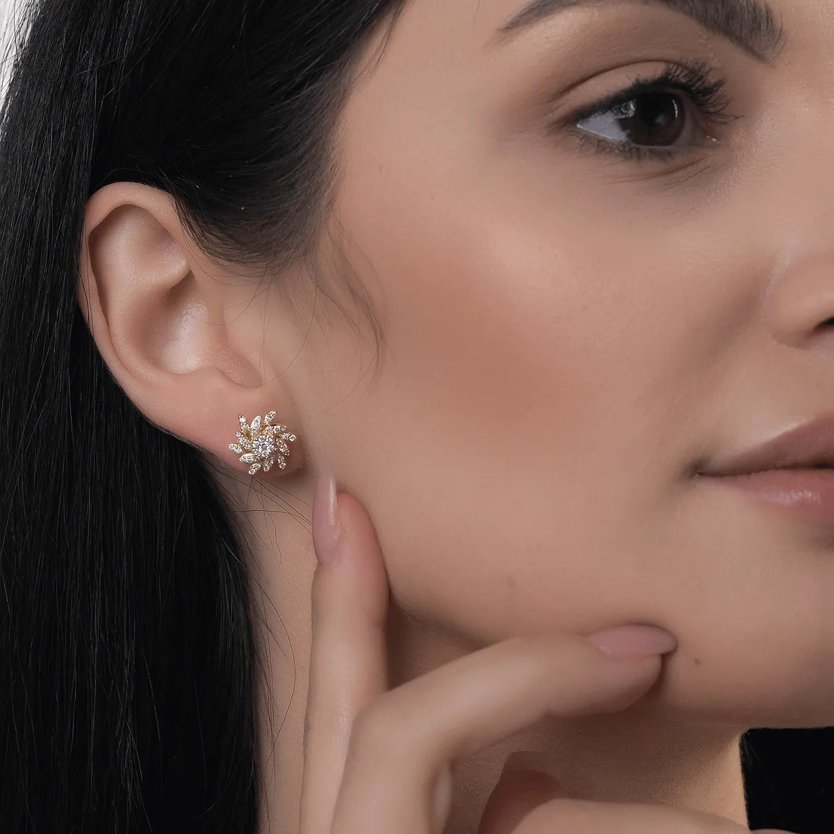 14K жълти златни обеци с 0.5ct диаманта