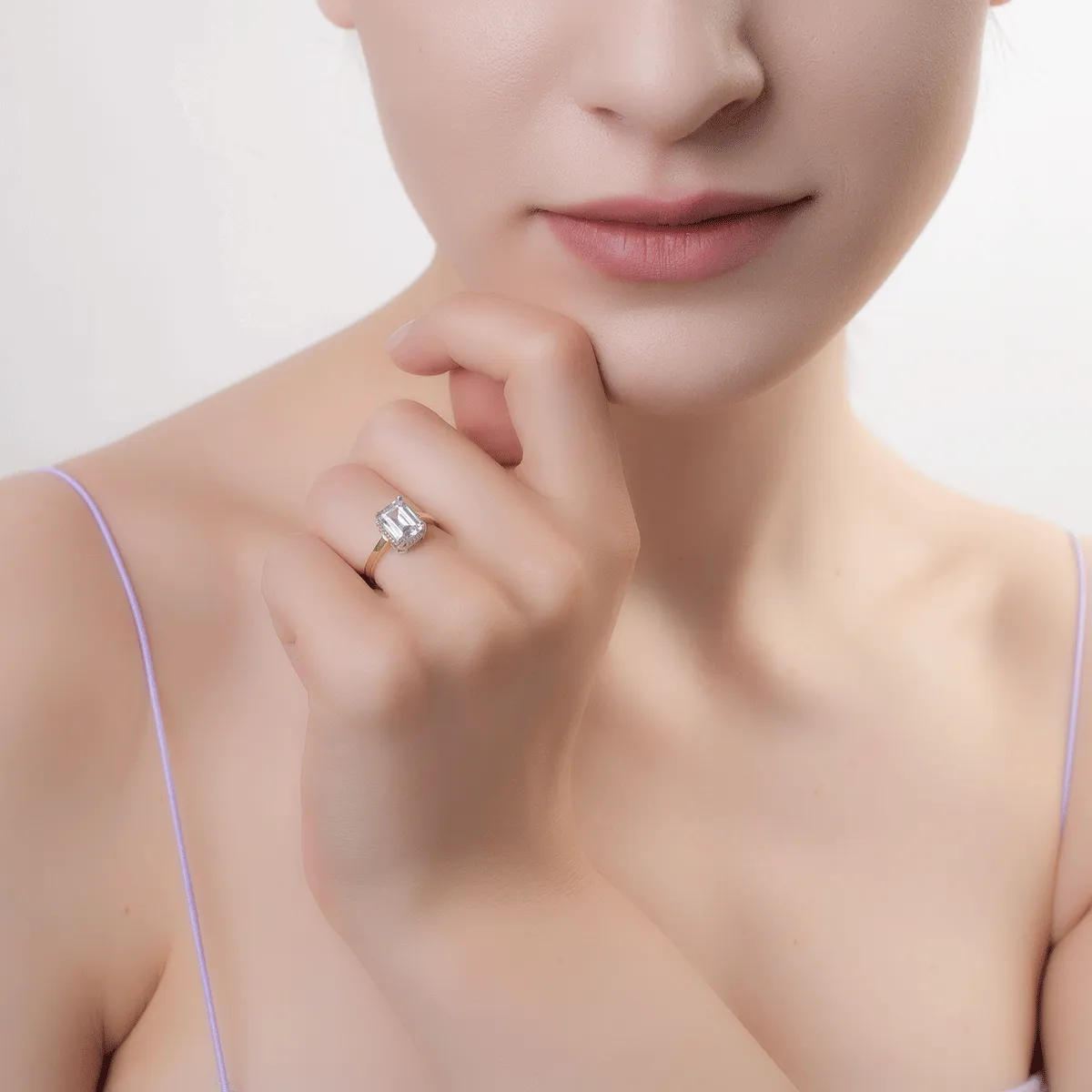 Inel de logodna din aur galben cu zirconia