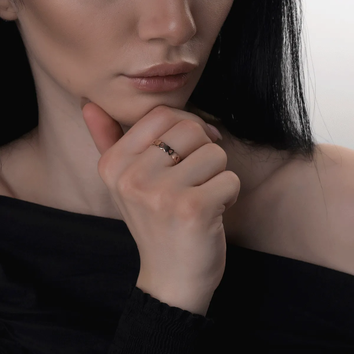 Inel cu inimioare din aur roz