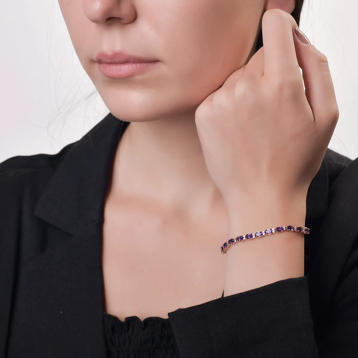 18K rose gold tennis bracelet with 6.2ct amethysts and 0.2ct diamonds