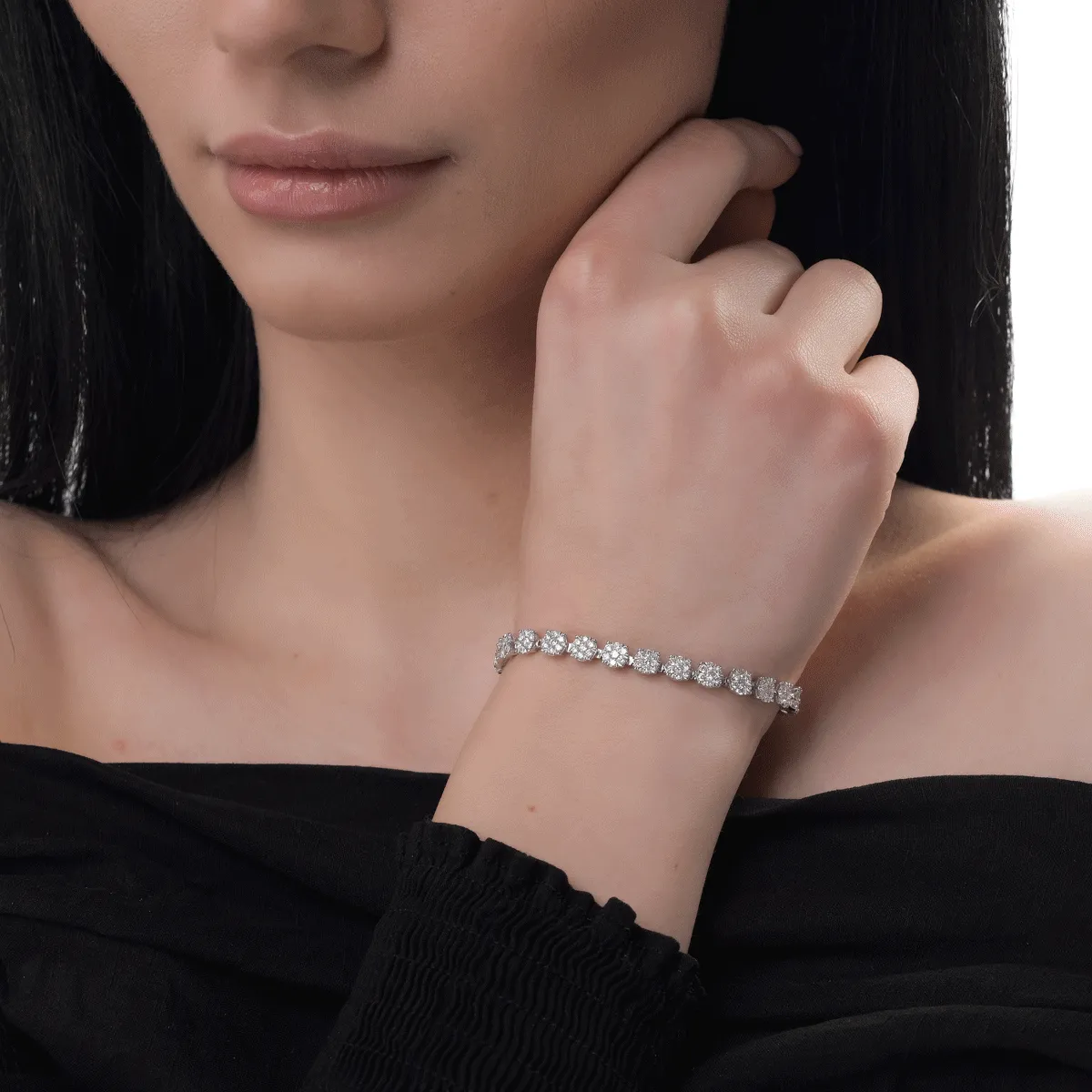 18K white gold bracelet with 3ct diamonds