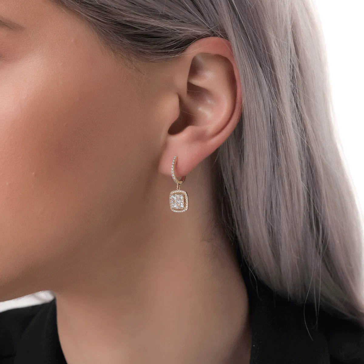 Cercei din aur galben cu diamante de 1.12ct