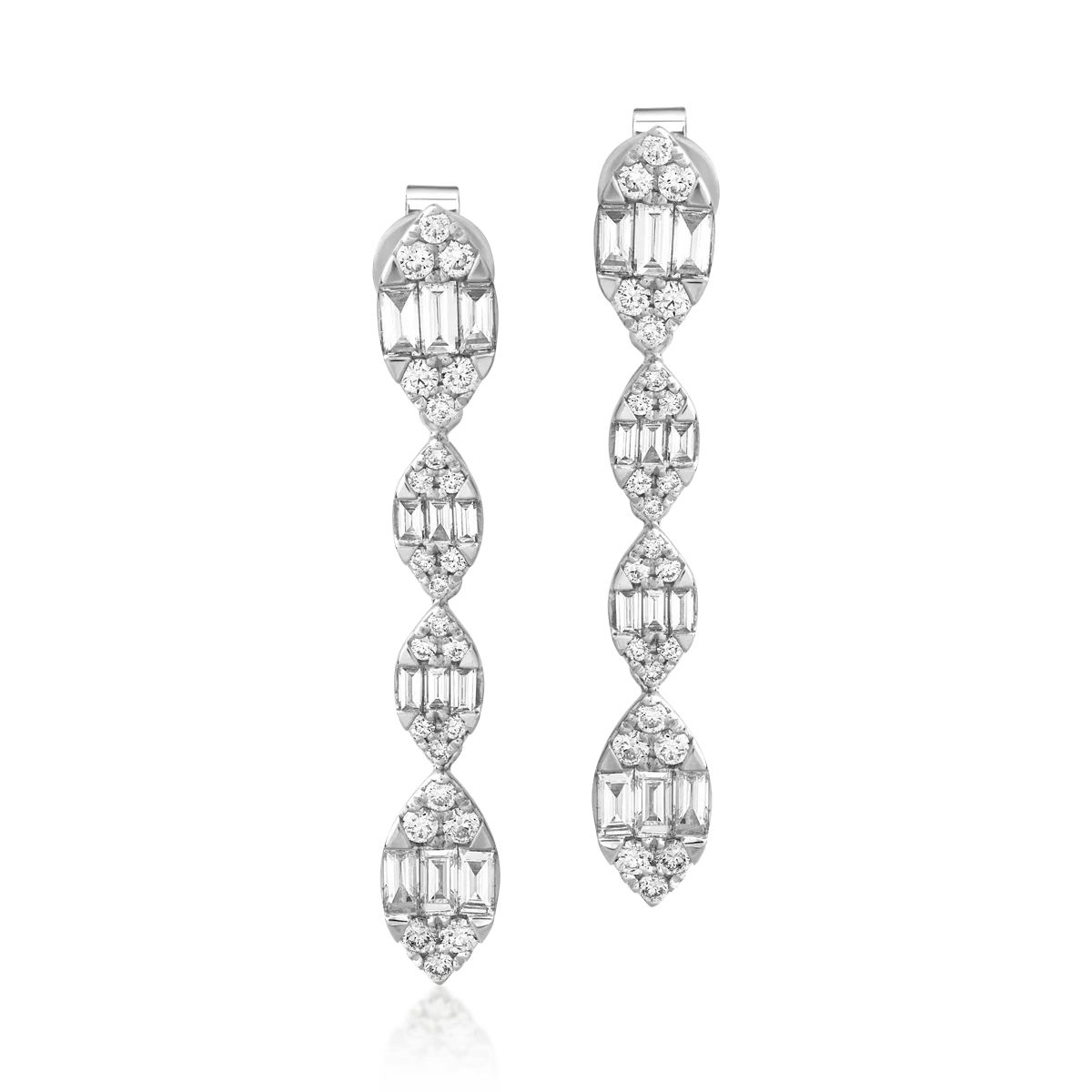18K white gold earrings with 1.45ct diamonds