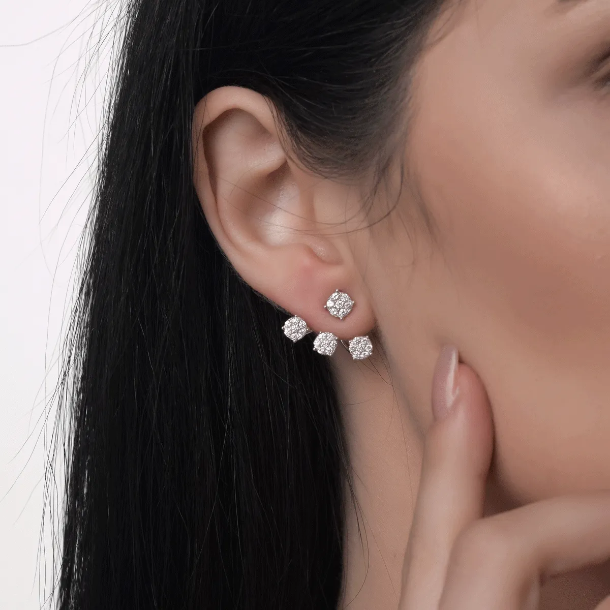 Cercei din aur alb de 18K cu diamante de 0.87ct