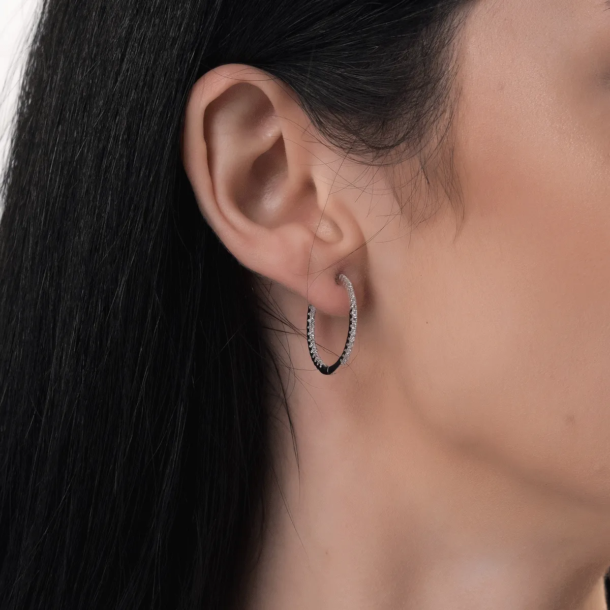 Cercei din aur alb cu diamante de 0.5ct