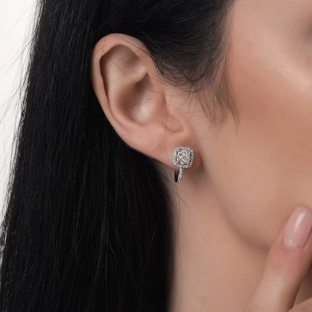 14K бели златни обеци с 0,484ct диаманта