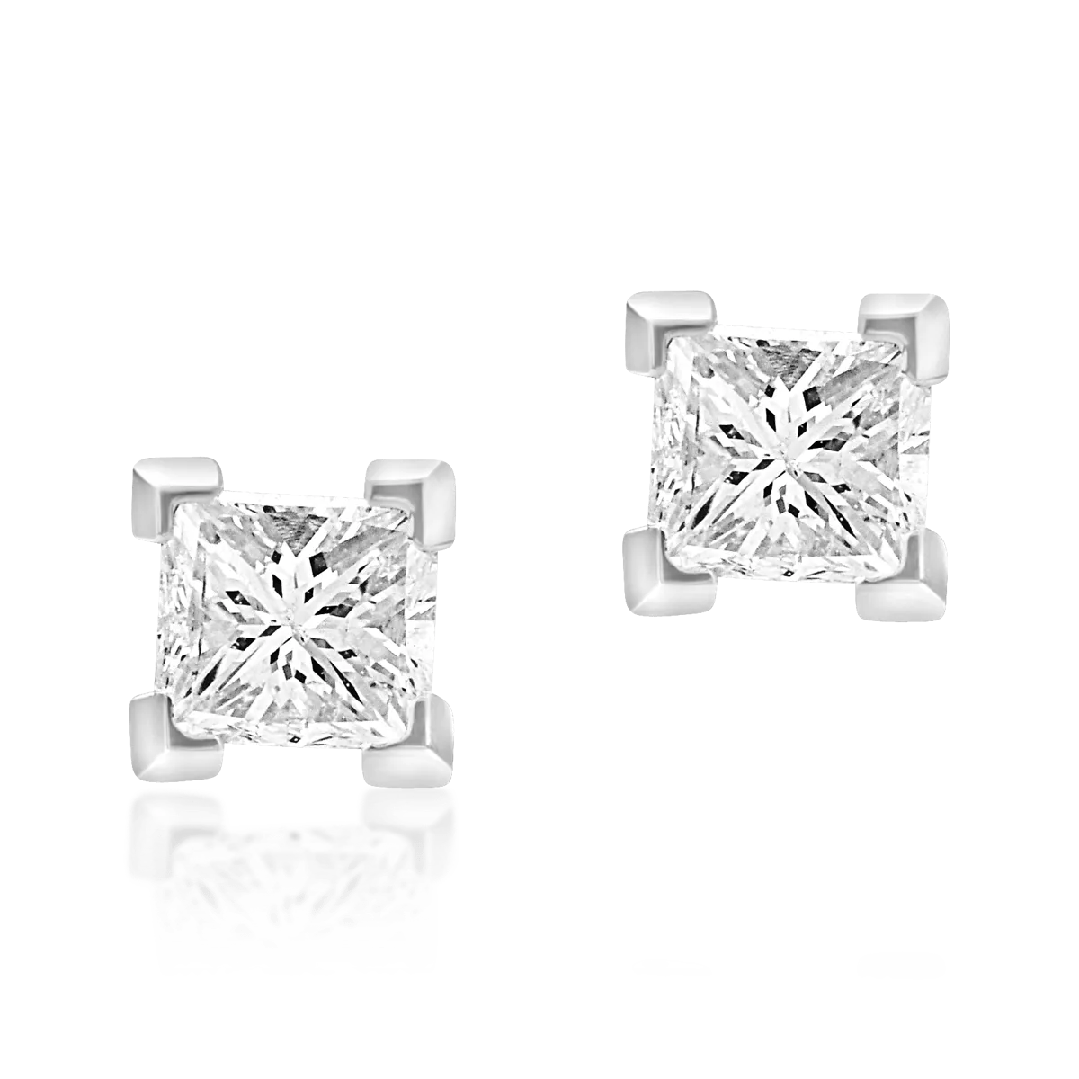 18K white gold earrings with 0.4ct diamonds