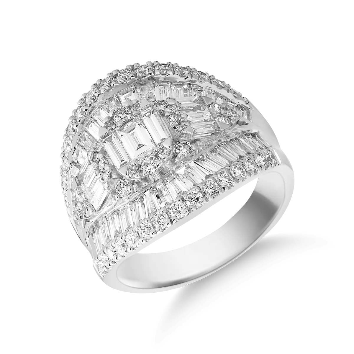 18K white gold ring with diamonds of 2.66ct