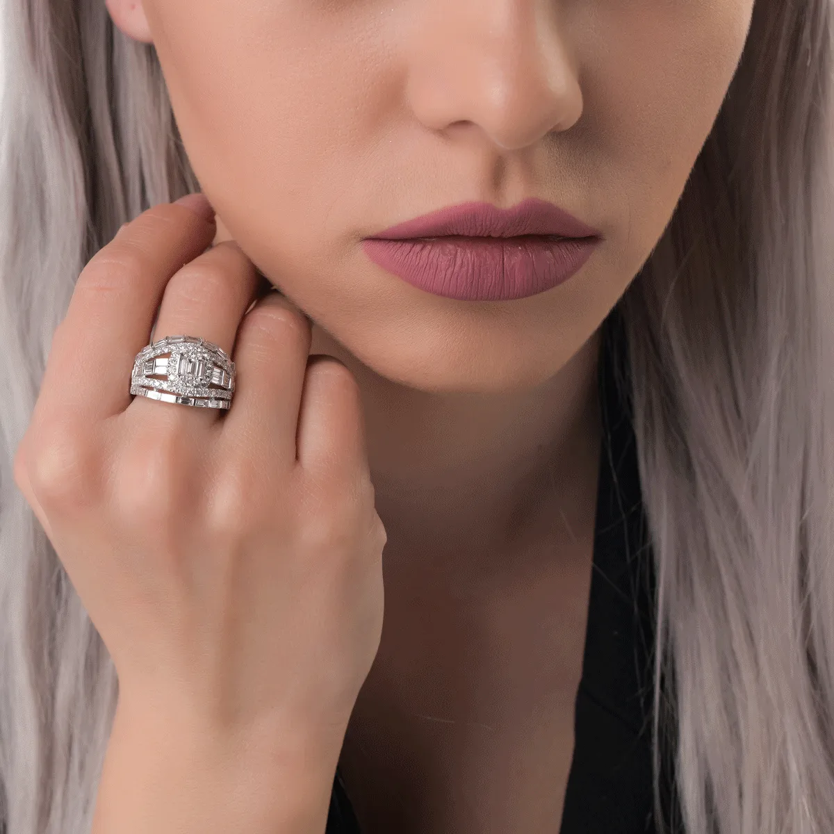 Пръстен от бяло злато 18К с диаманти 1.96ct