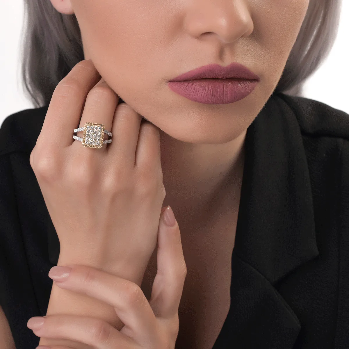 Gyűrű 18K-os fehér-sárga aranyból 0.85ct sárga gyémánttal