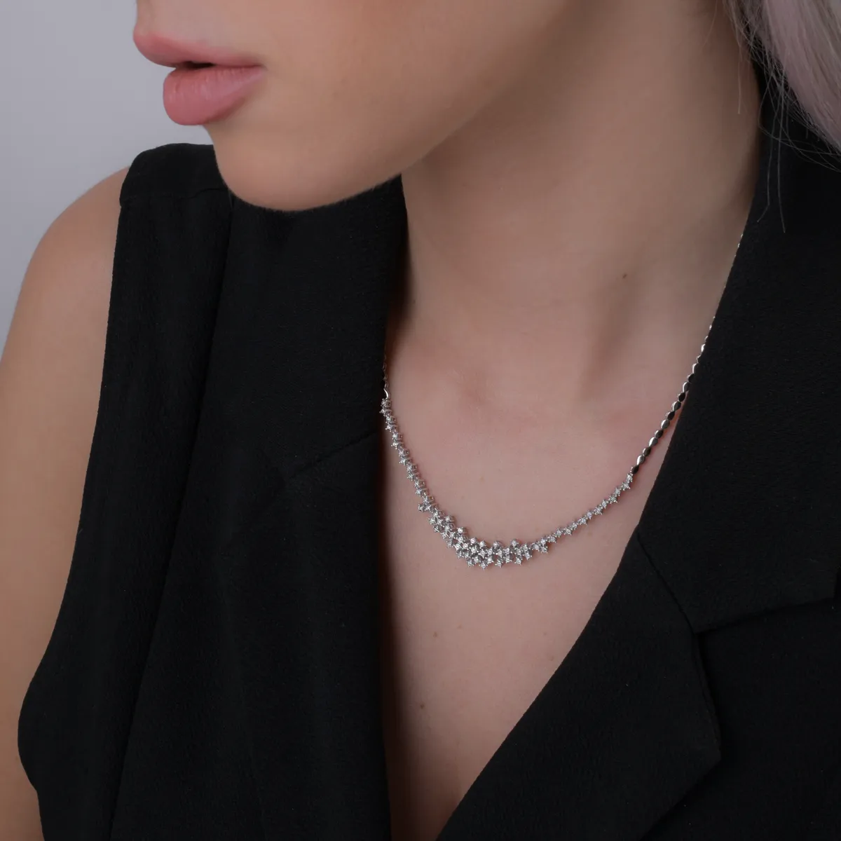 Colier din aur alb cu diamante de 0.31ct