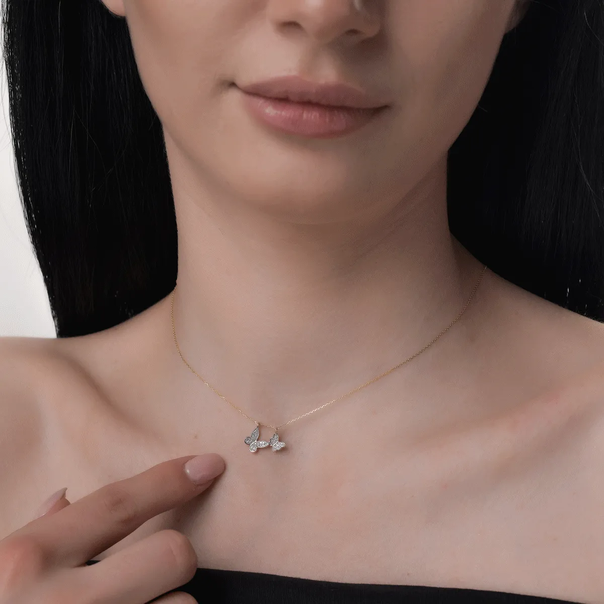 Верижка от жълто и бяло злато 18К с диаманти 0.1ct