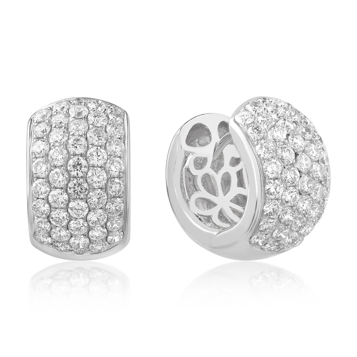 18K white gold earrings with 1.87ct diamonds