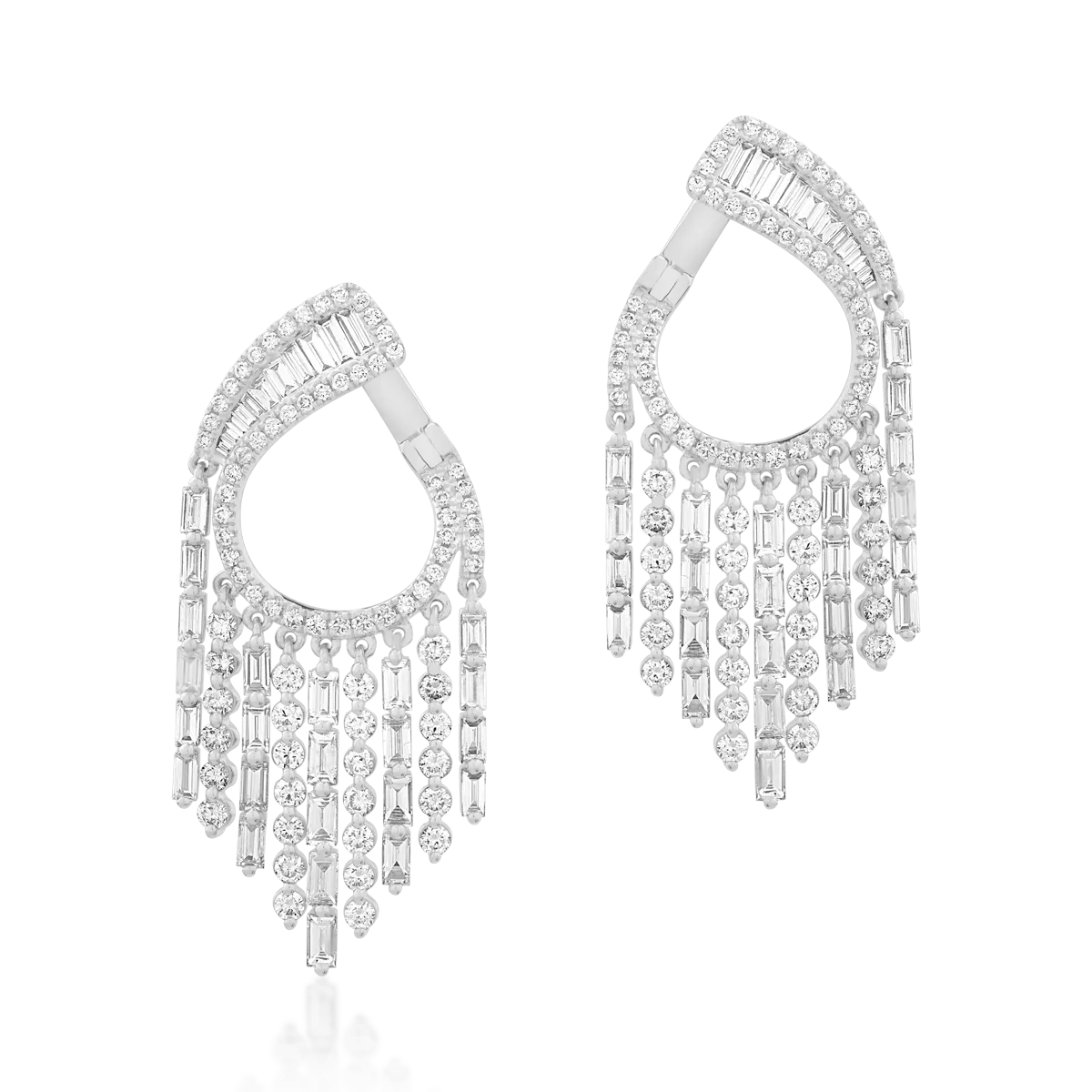 Teilor Cercei din aur alb cu diamante baguette si round de 5.17ct
