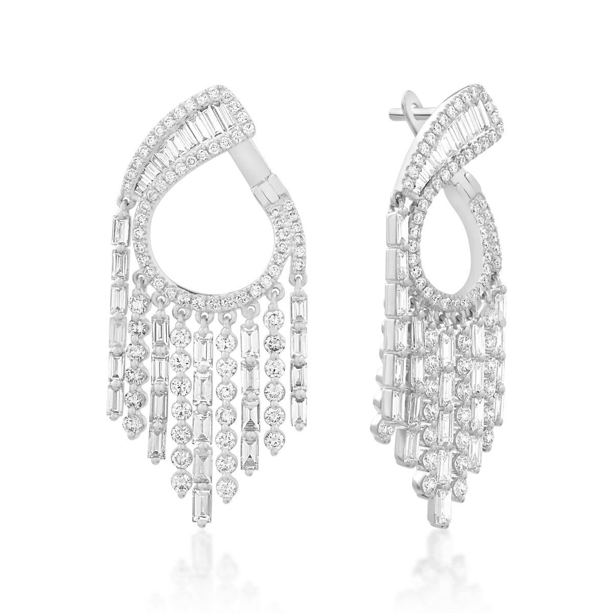 Cercei din aur alb cu diamante baguette si round de 5.17ct