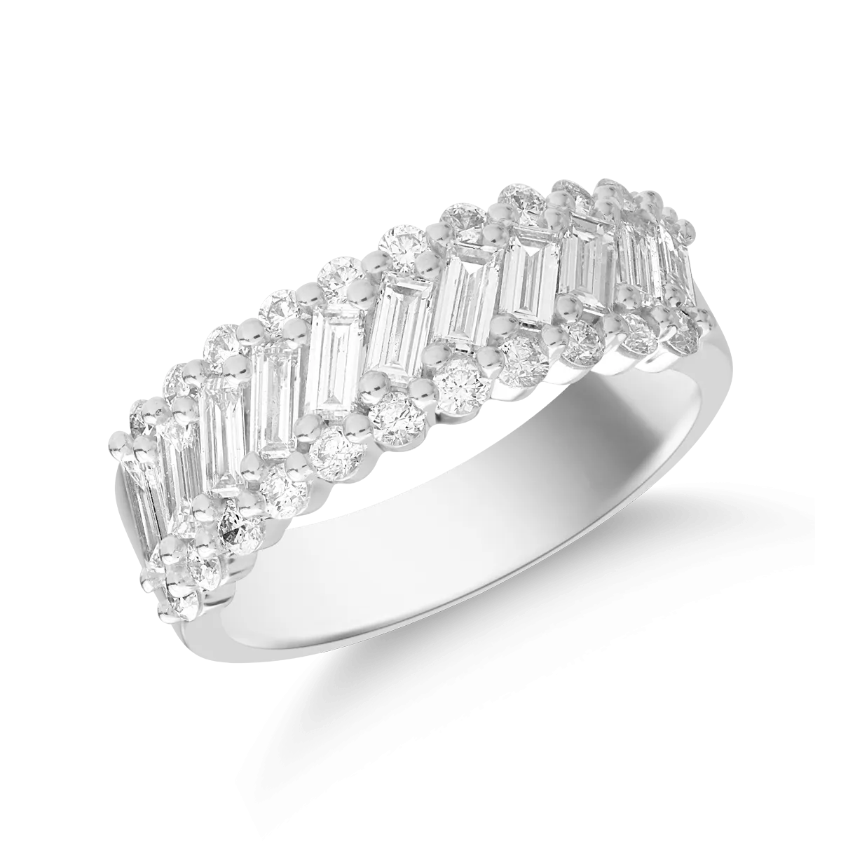 Gyűrű 18K-os fehér aranyból 0,92ct gyémánttal és 0,55ct gyémántokkal. Gramm: 5,50