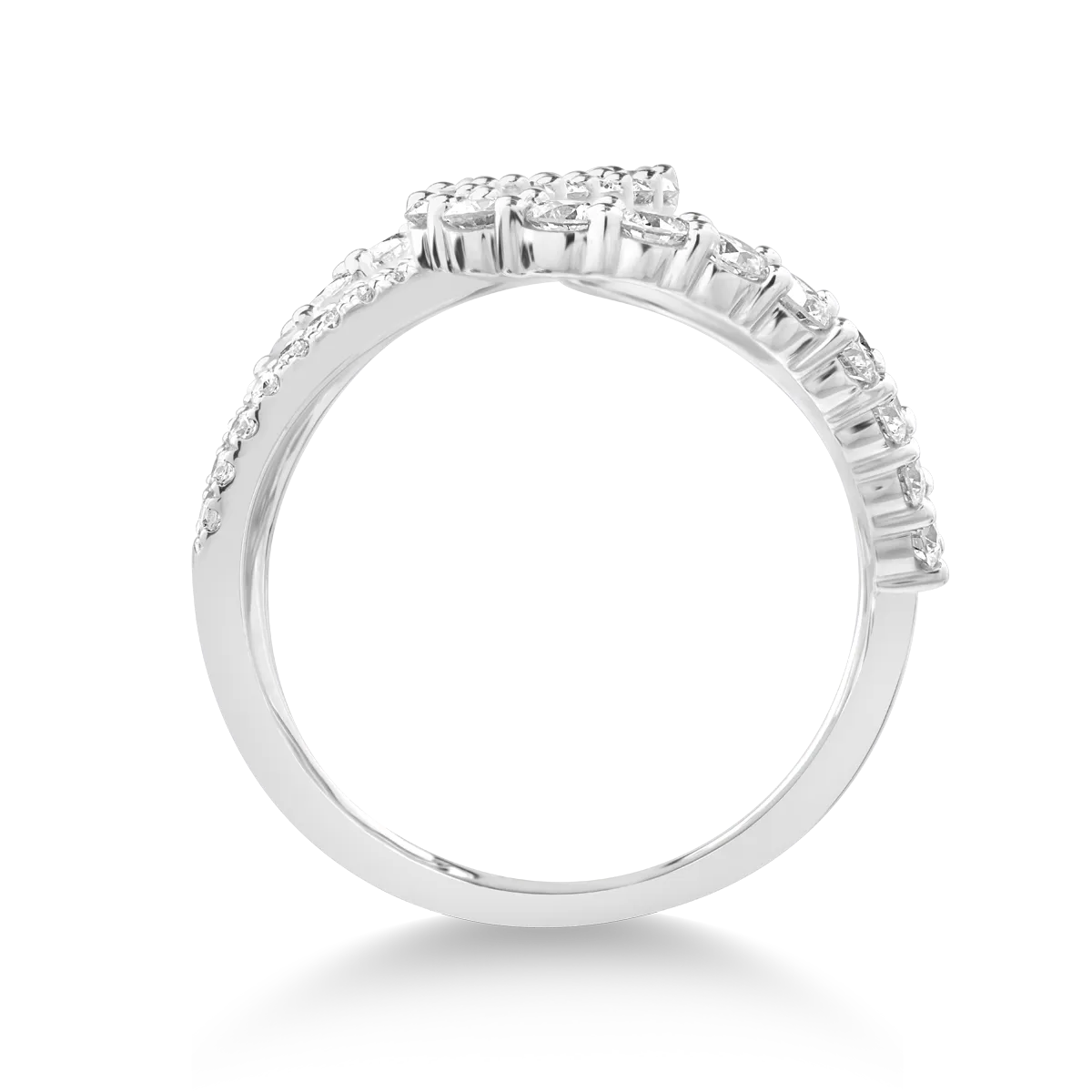 18K white gold ring with 1.65ct diamonds