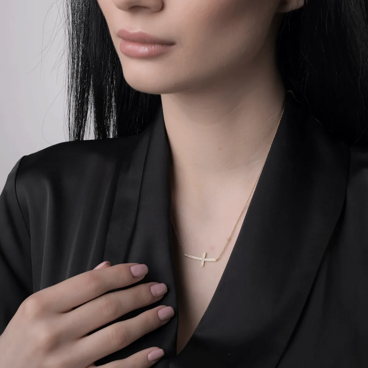 Wisiorek z 18K żółtego złota z diamentami i diamentami o masie 0.1ct