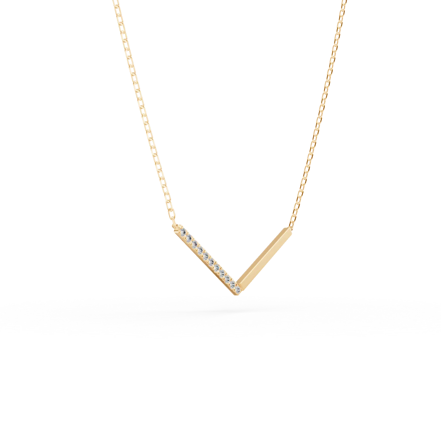 Колие с висулка от жълто злато с диаманти 0.052кt