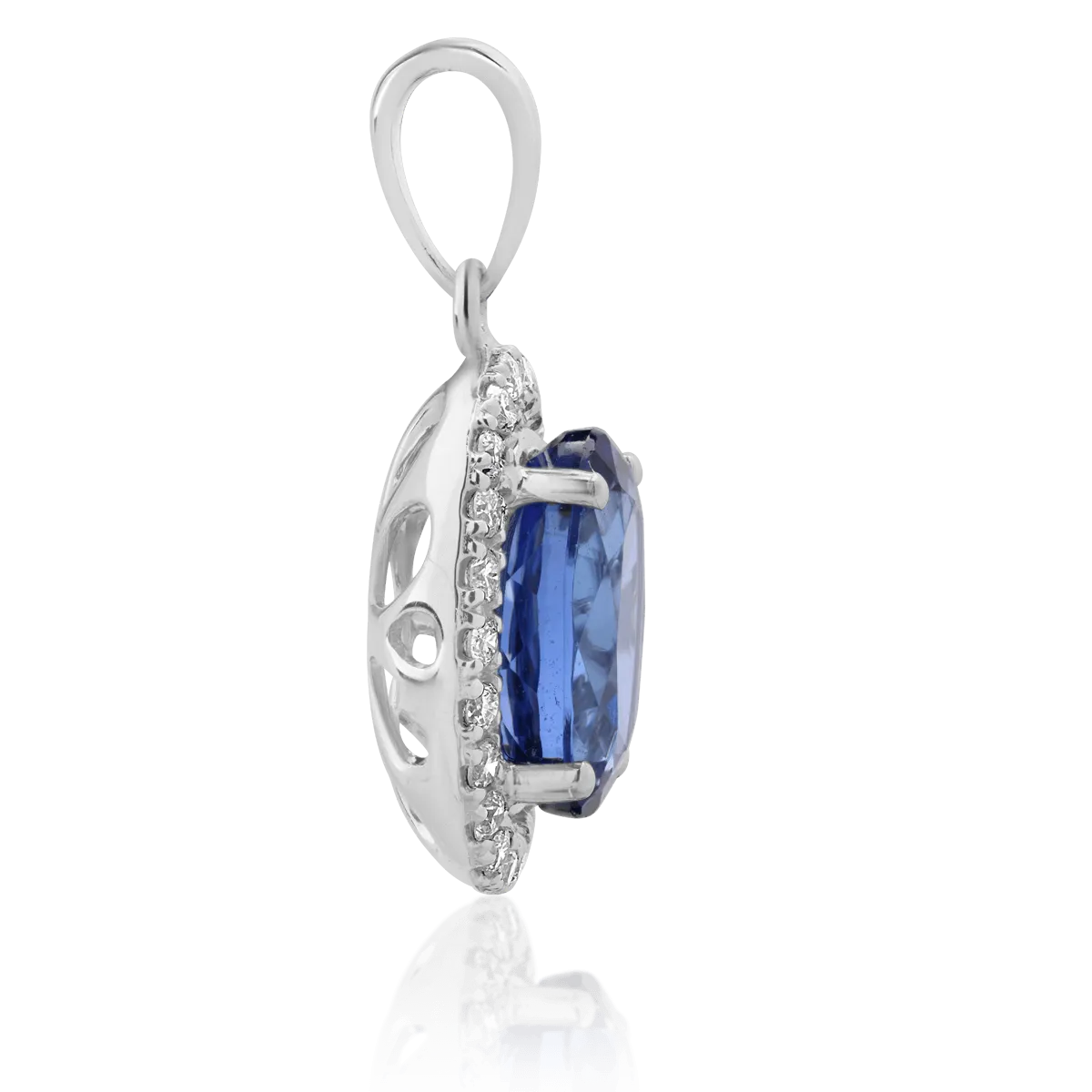 18K white gold pendant with 1.88ct tanzanite and 0.15ct diamonds