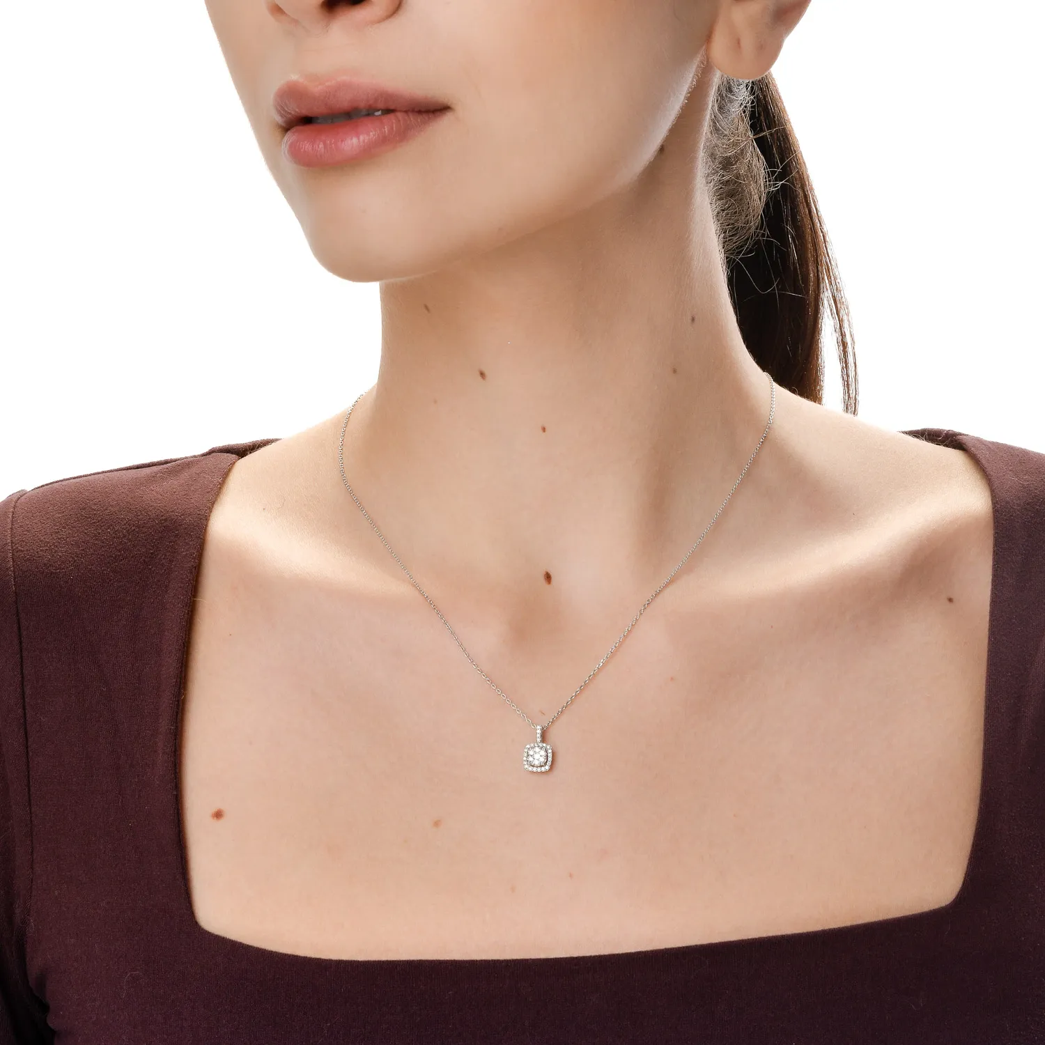 14k fehér arany pandant 0.235ct gyémántokkal