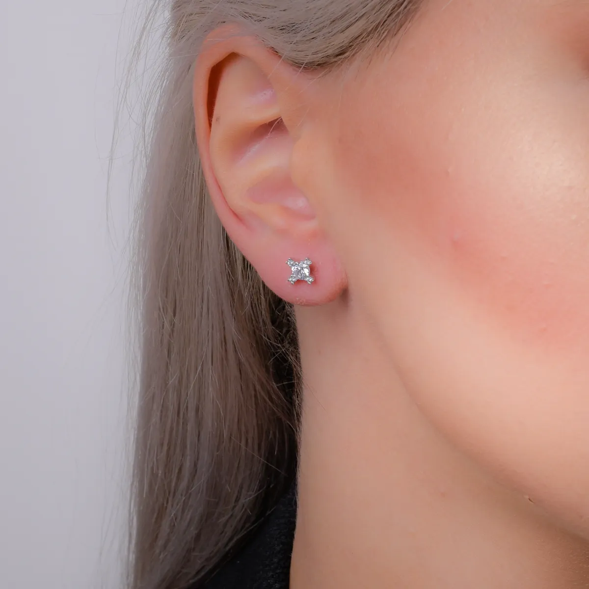 14K fehérarany fülbevaló